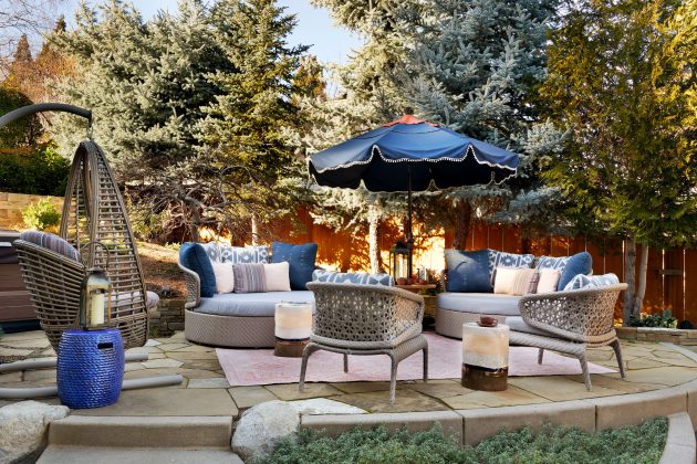 Outdoor space, outdoor furniture