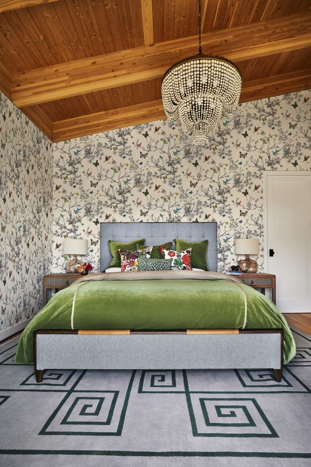 Front Of Bed Bottom Without Flare